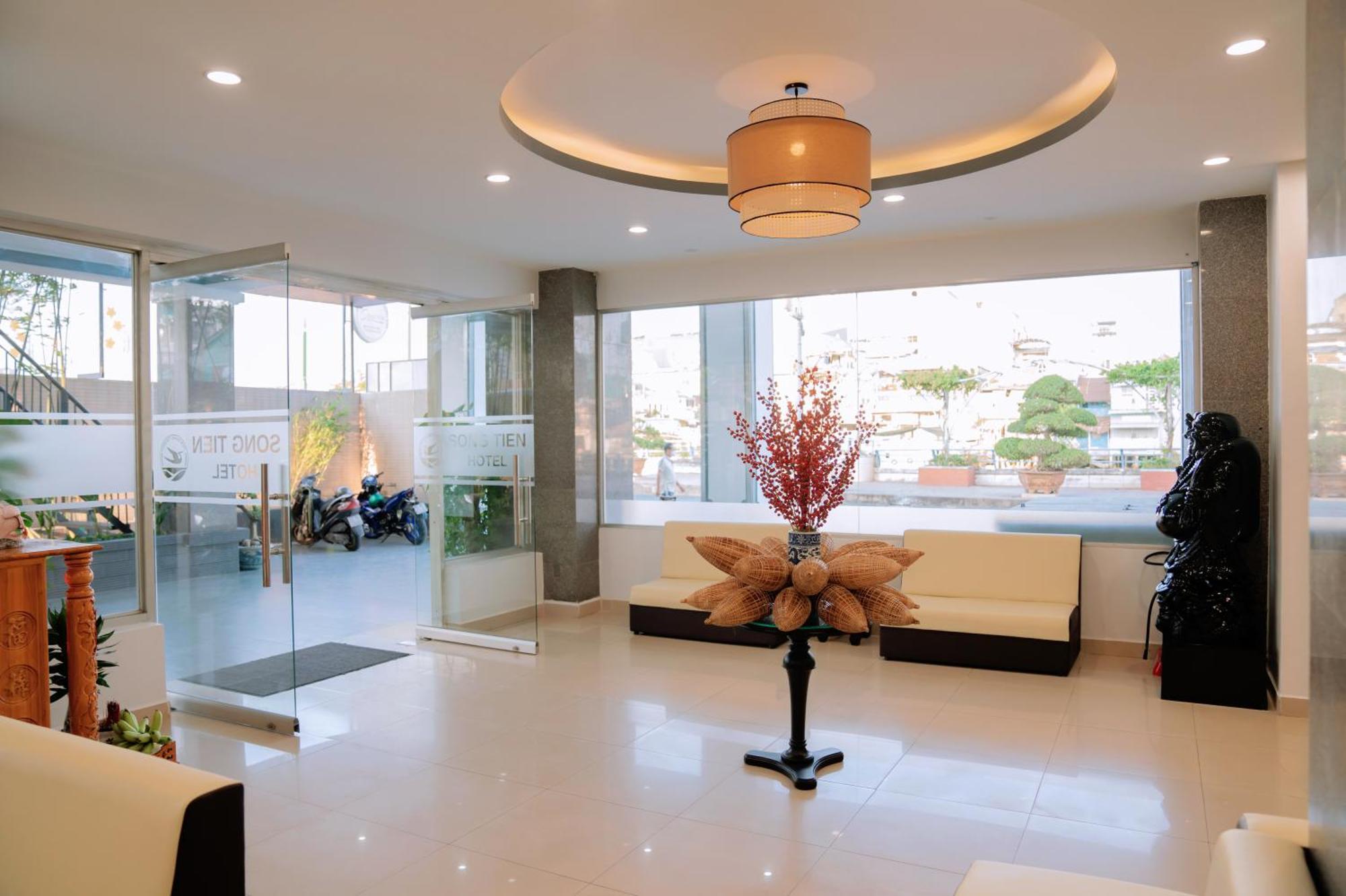 Song Tien Hotel Митхо Экстерьер фото